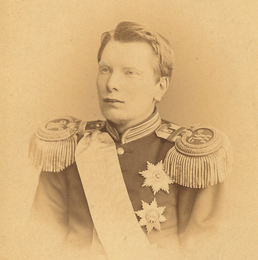 Fotoportret van prins Alexander in St. Petersburg